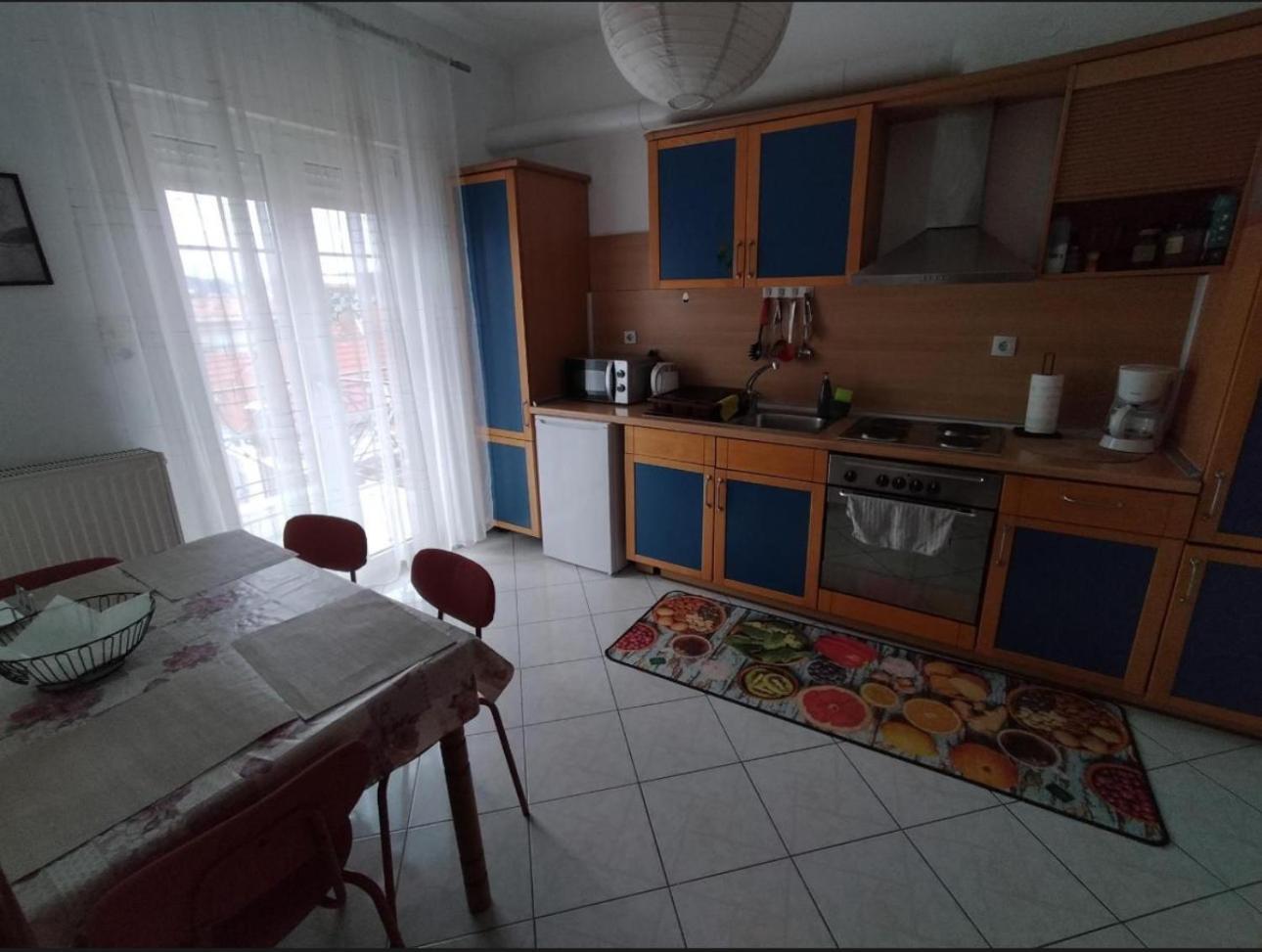 S.T Family Apartement Kalampáka Buitenkant foto